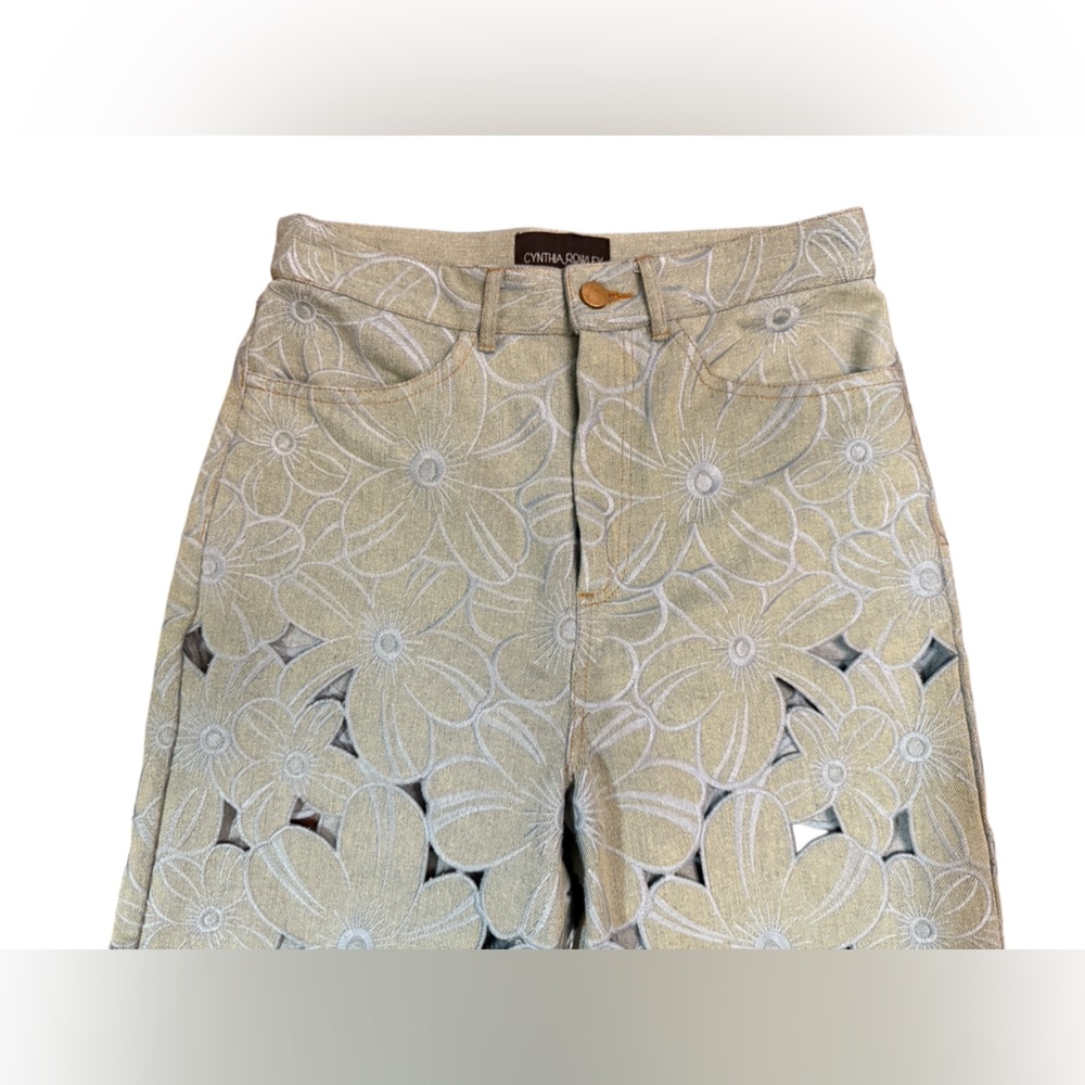 Cynthia Rowley Floral Cutout Wide-Leg Jeans in Sage and Ivory - Picture 9 of 16